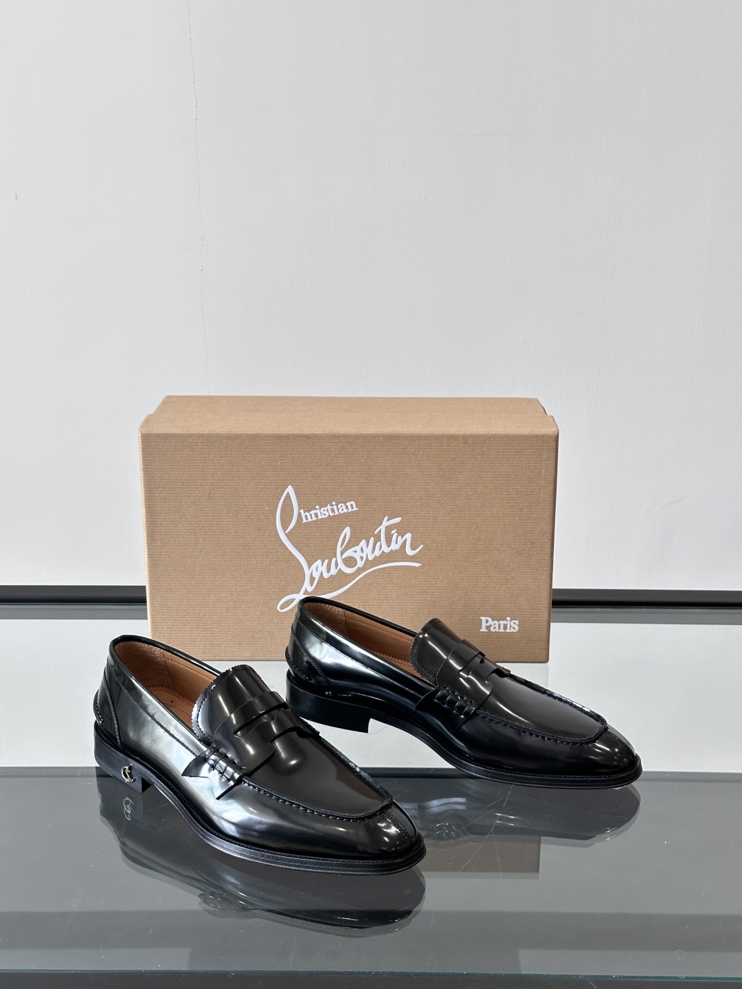 Christia*.Loubouti*高端男士商务正装皮鞋，原版真牛皮大红底，意大利进口牛皮大底，头层牛