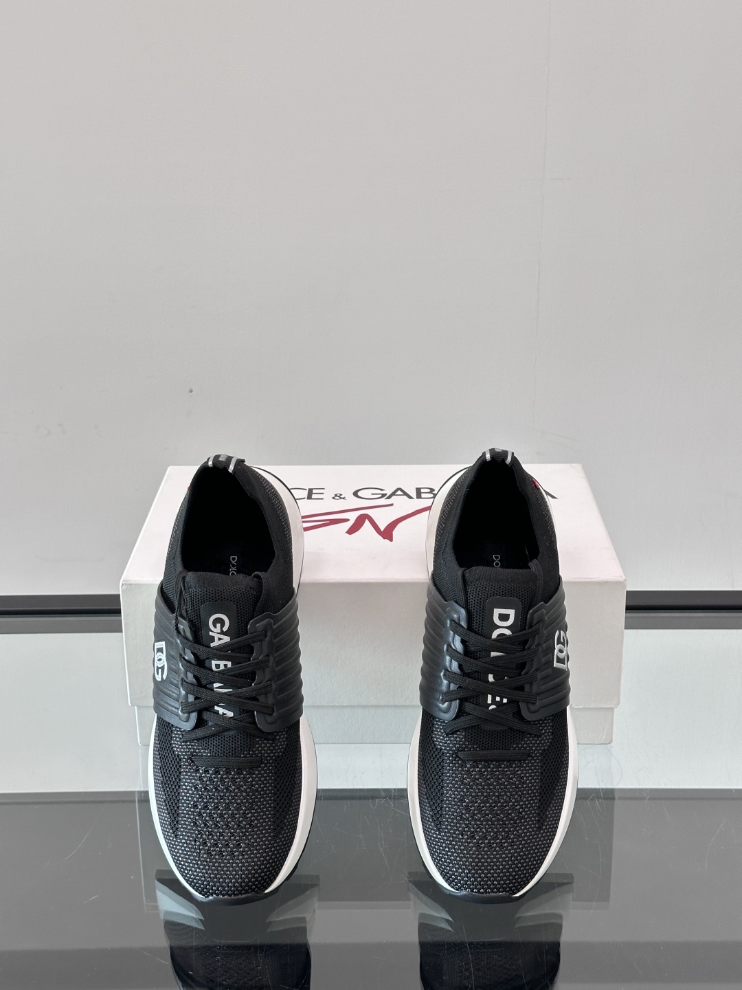 ◾️▫️DG高端精品休闲运动鞋！简单设计吸引眼球，时尚百搭，可为各式造型增光添彩。塑造独具动感活力与摩登