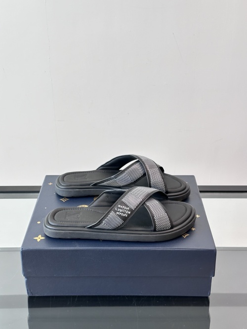 Louis Vuitton Men's Summer Leather Sandals, Classic Checkered Design 1 Louis Vuitton Men's Summer Leather Sandals, Classic Checkered Design