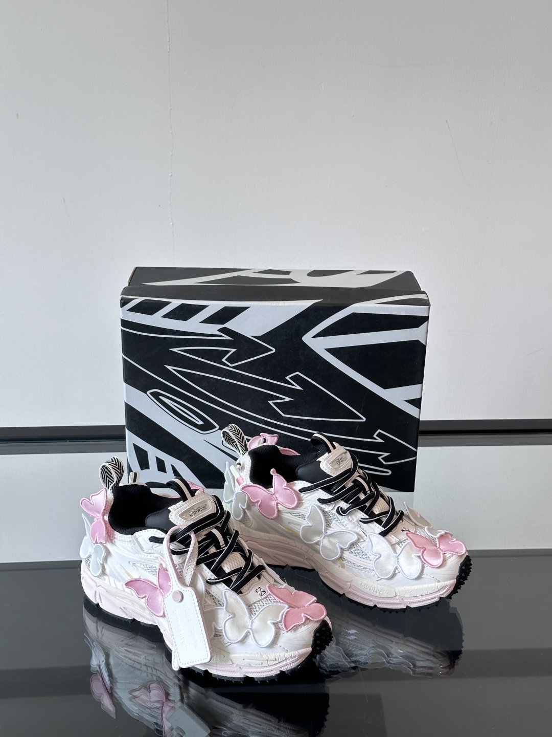Off-White高街个性老爹休闲鞋。Off-White 最新款跑鞋👟百分百原盒正确版 原楦原纸板数据开