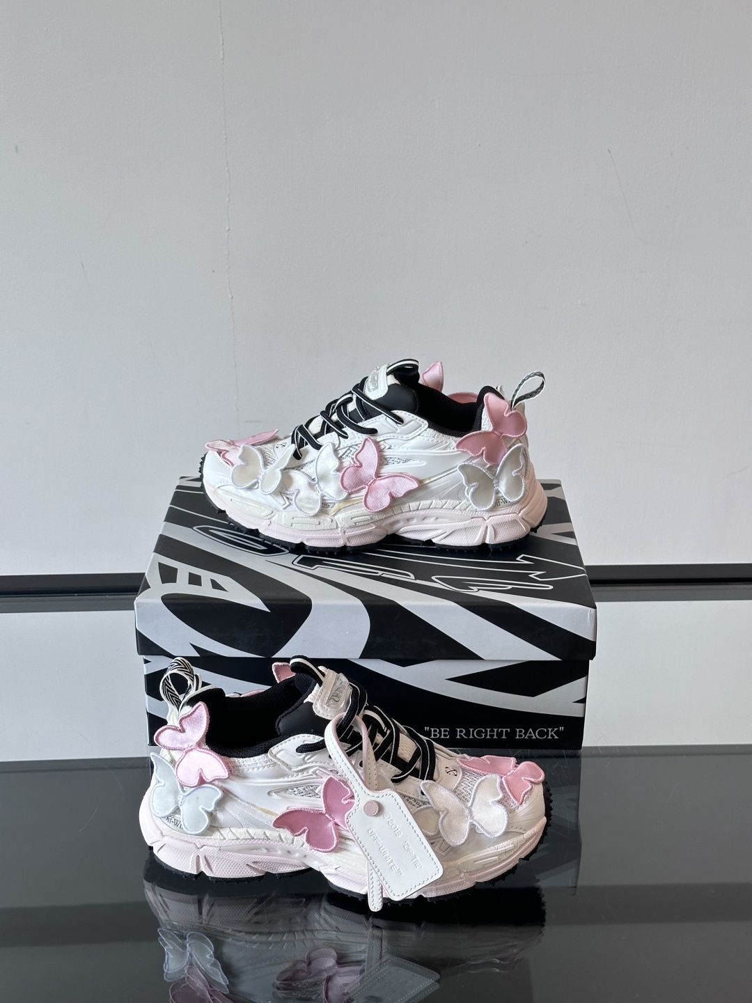 Off-White高街个性老爹休闲鞋。Off-White 最新款跑鞋👟百分百原盒正确版 原楦原纸板数据开
