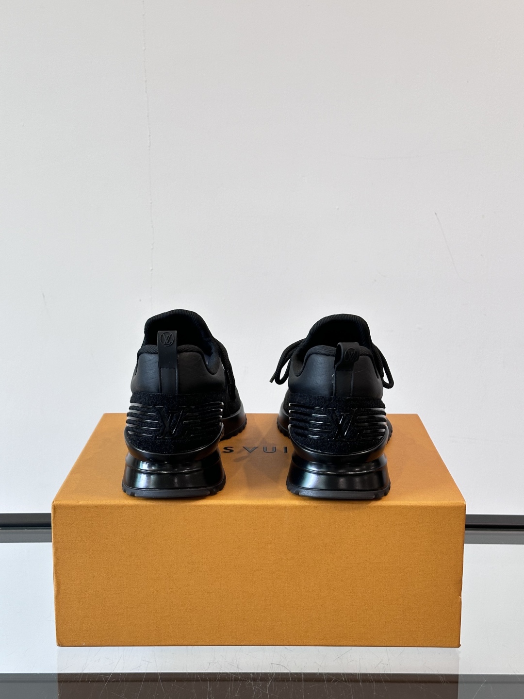 Louis Vuitton Run Away Knit Sneakers: Stylish Comfort & Iconic Design 9 cmp i1750064686355 3526 0 7