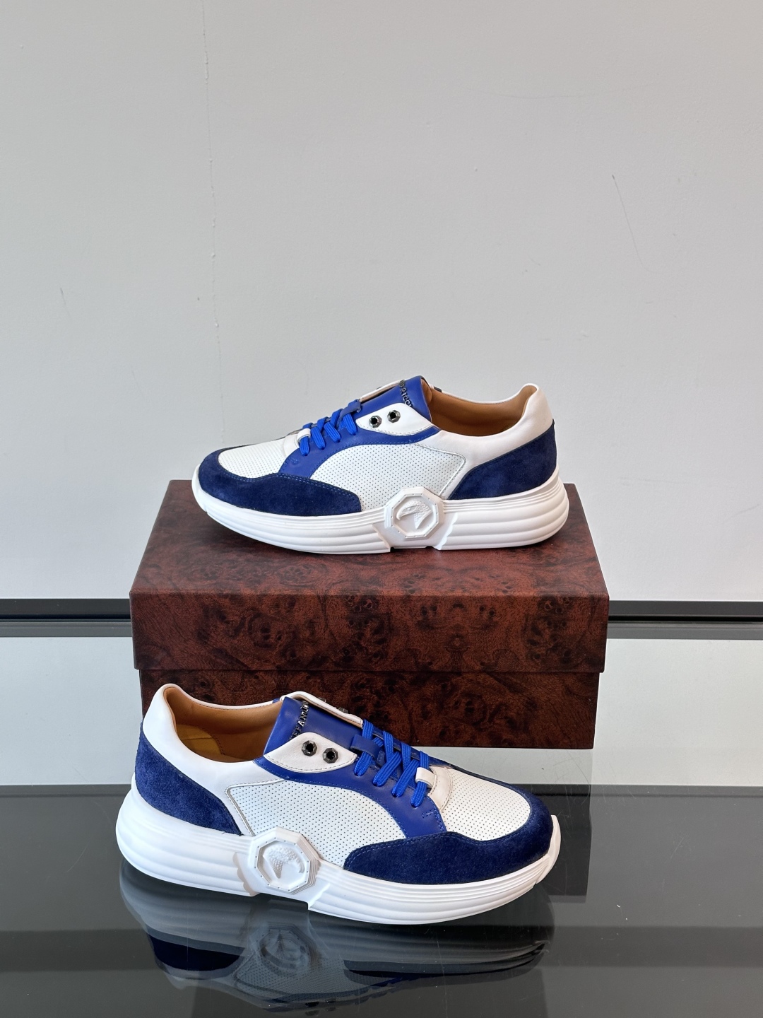Stefano Ricci Leather Sneakers: Stylish, Breathable Design for Everyday Wear 5 cmp i1750065181421 2857 0 3