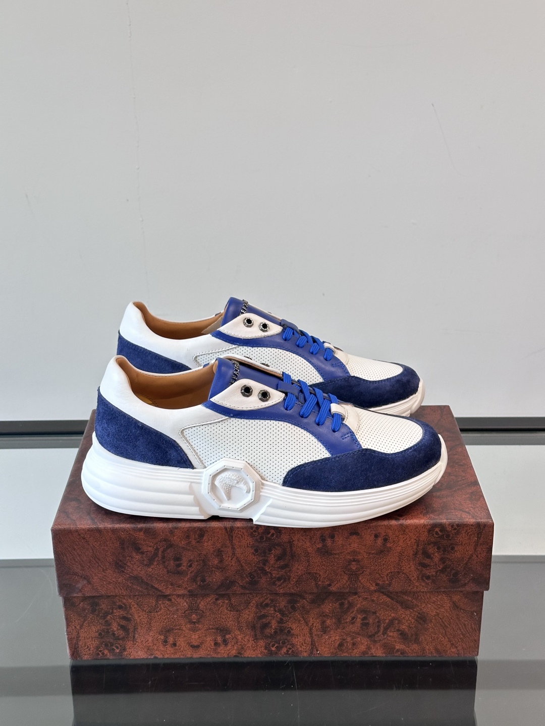 Stefano Ricci Leather Sneakers: Stylish, Breathable Design for Everyday Wear 2 cmp i1750065183504 4786 0 0