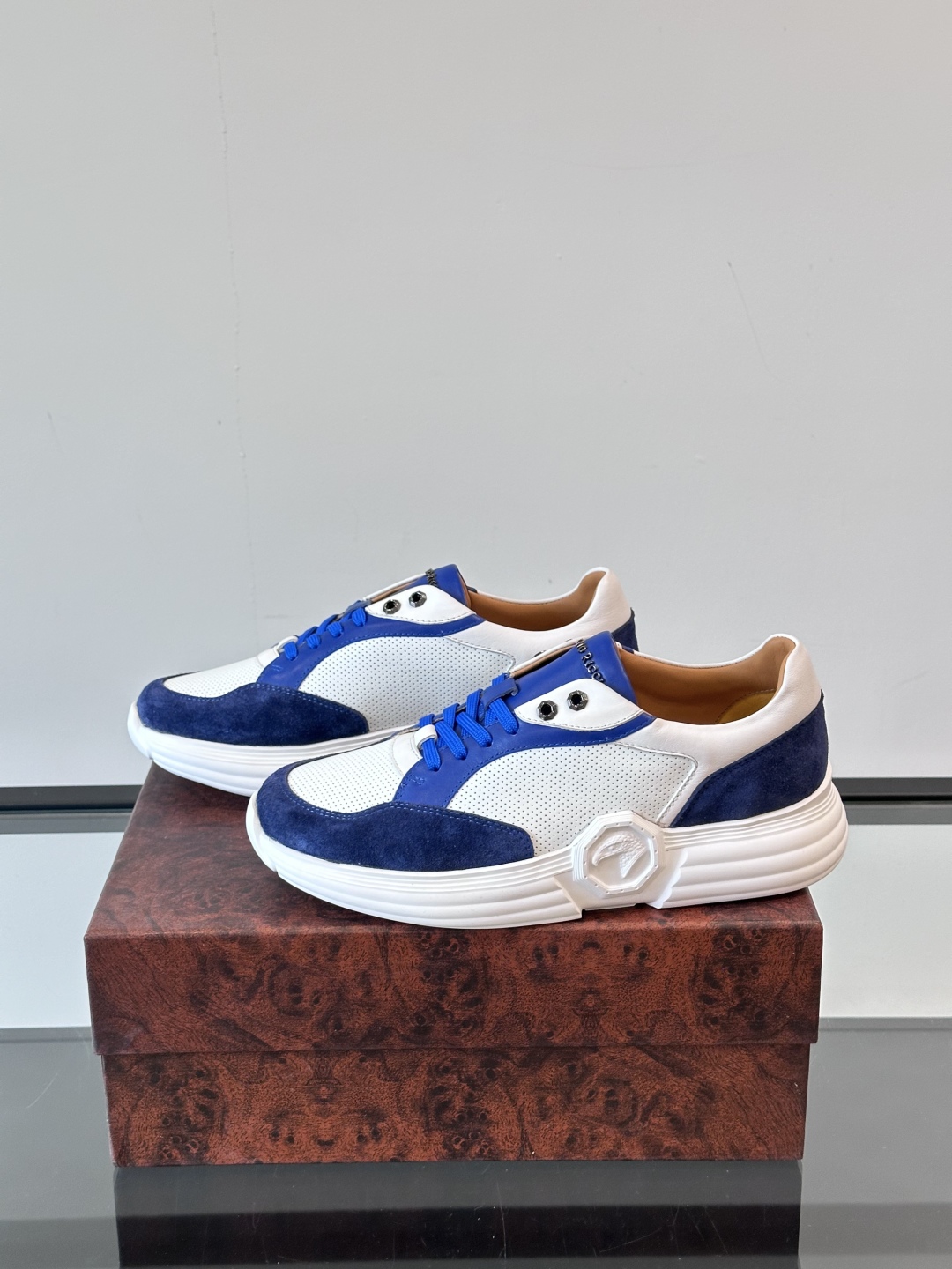 Stefano Ricci Leather Sneakers: Stylish, Breathable Design for Everyday Wear 4 cmp i1750065183553 2350 0 2