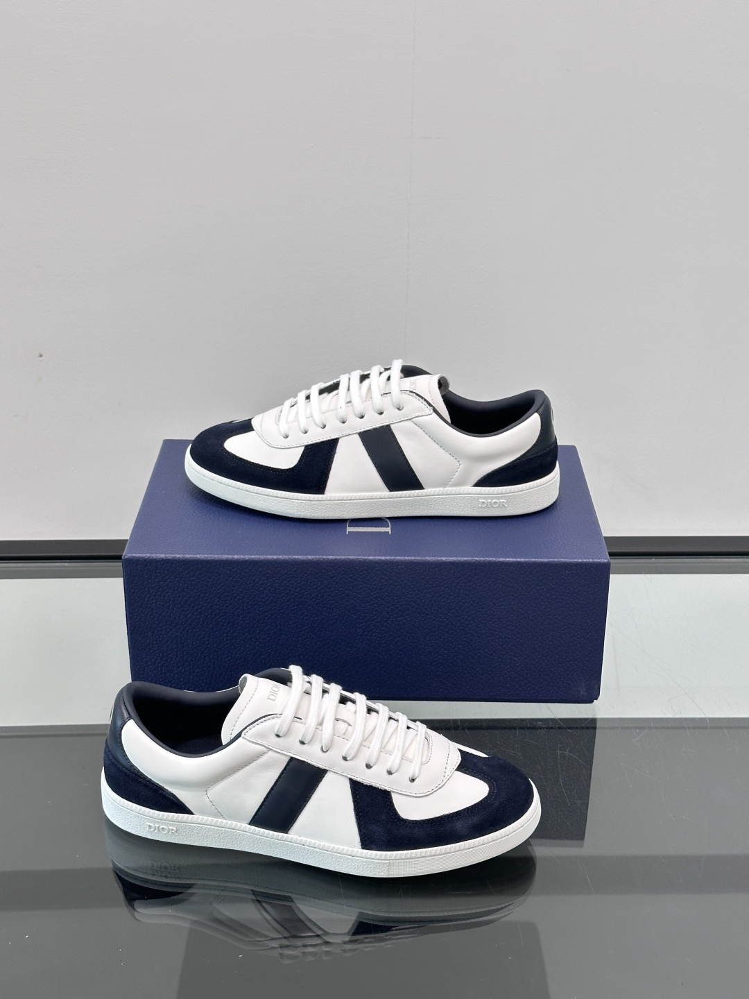 Dior B12281 Men's Sneaker White Leather with 'Dior' Logo - Size 39-44 5 cmp i1750066506677 1003 0 3