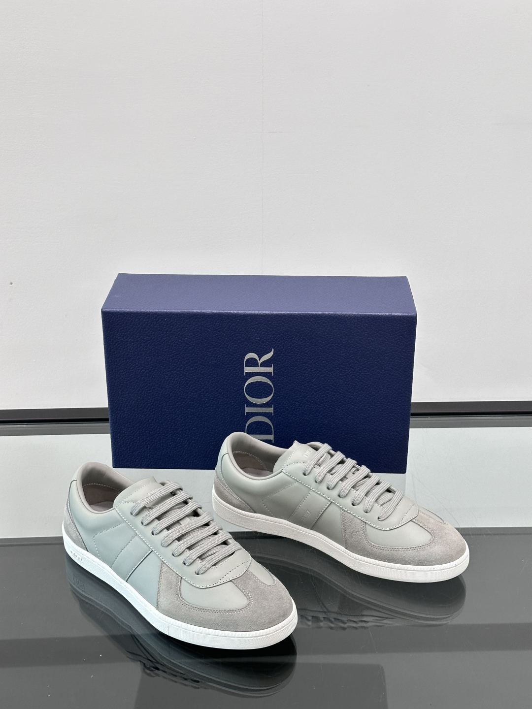 Dior B22 Men's Sneakers White Leather Logo Accents Size 39-44 6 cmp i1750066561278 5143 0 4