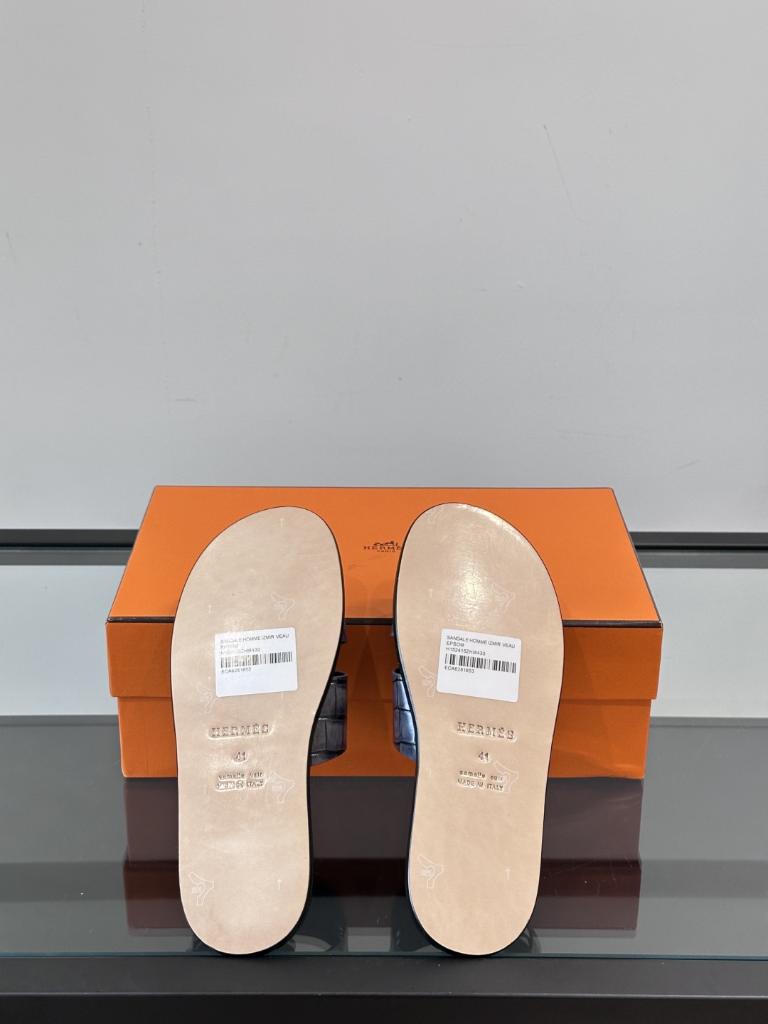 ◾️▫️Hermes 高端真皮大底男士拖鞋，高品质经典单品，用料上乘考究，版型宽松舒适，推荐入手，鞋面选