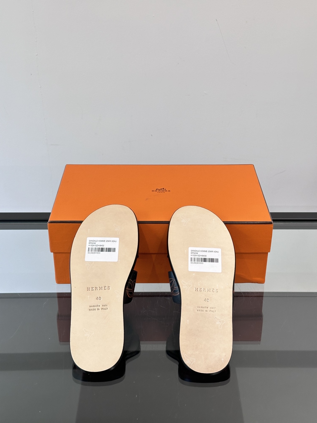 ◾️▫️Hermes 高端真皮大底男士拖鞋，高品质经典单品，用料上乘考究，版型宽松舒适，推荐入手，鞋面选