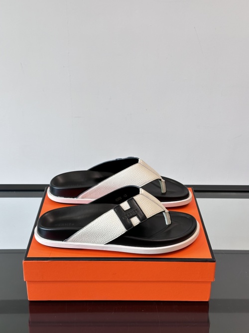 Hermes Men's Premium Molded Sole Sandals - Comfortable & Classic Style 1 Hermes Men's Premium Molded Sole Sandals - Comfortable & Classic Style