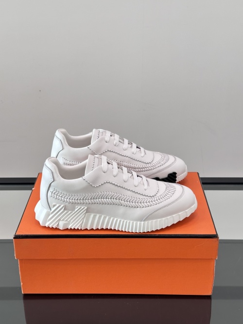 Hermès Men's White Leather & Suede Goat Skin Casual Sneakers Shoes 1 Hermès Men's White Leather & Suede Goat Skin Casual Sneakers Shoes