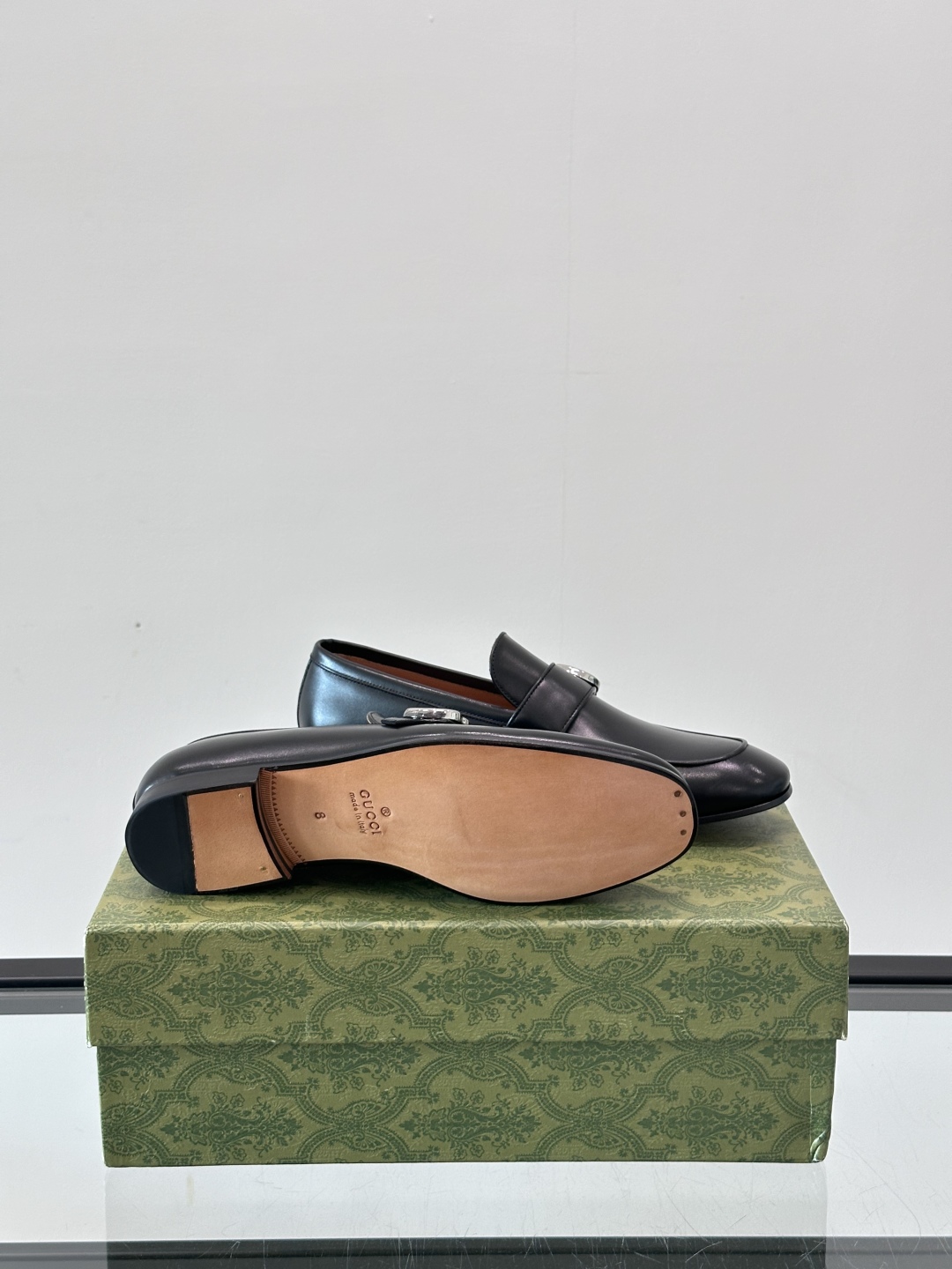 Gucci Men's Leather Loafers - Premium Italian Leather, Comfortable & Stylish 10 cmp i1751525039577 3614 0 8