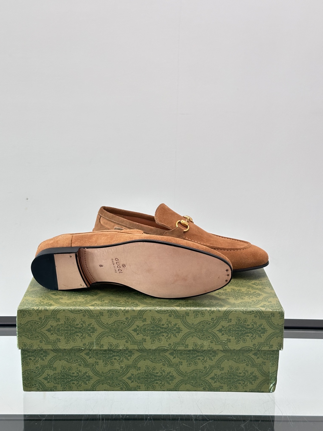Gucci Leather Loafers for Men - Stylish & Comfortable Italian Design 10 cmp i1751546890511 9218 0 8