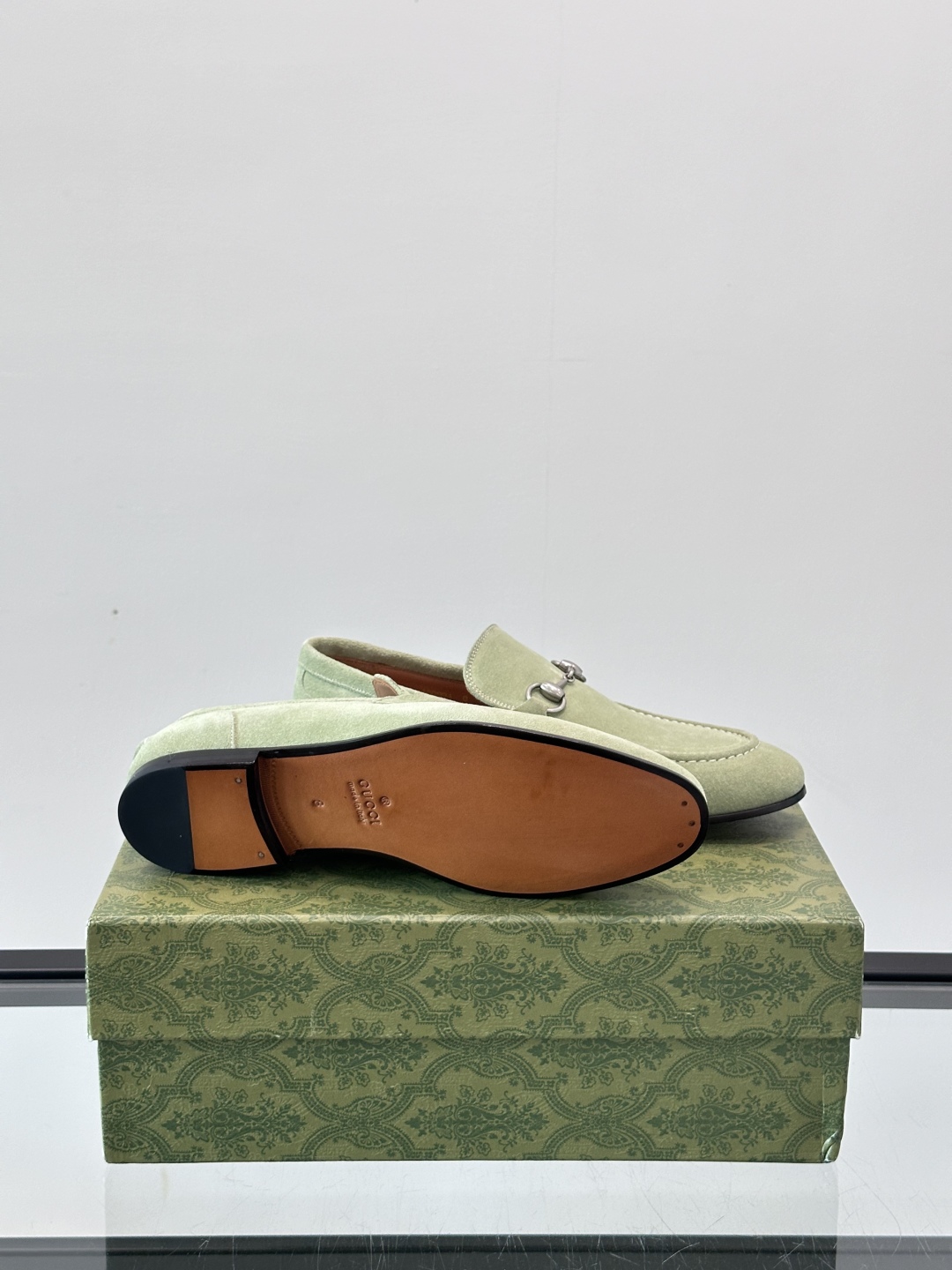 Gucci Leather Loafers for Men - Premium Italian Leather, Comfortable Fit 10 cmp i1751546970618 8513 0 8