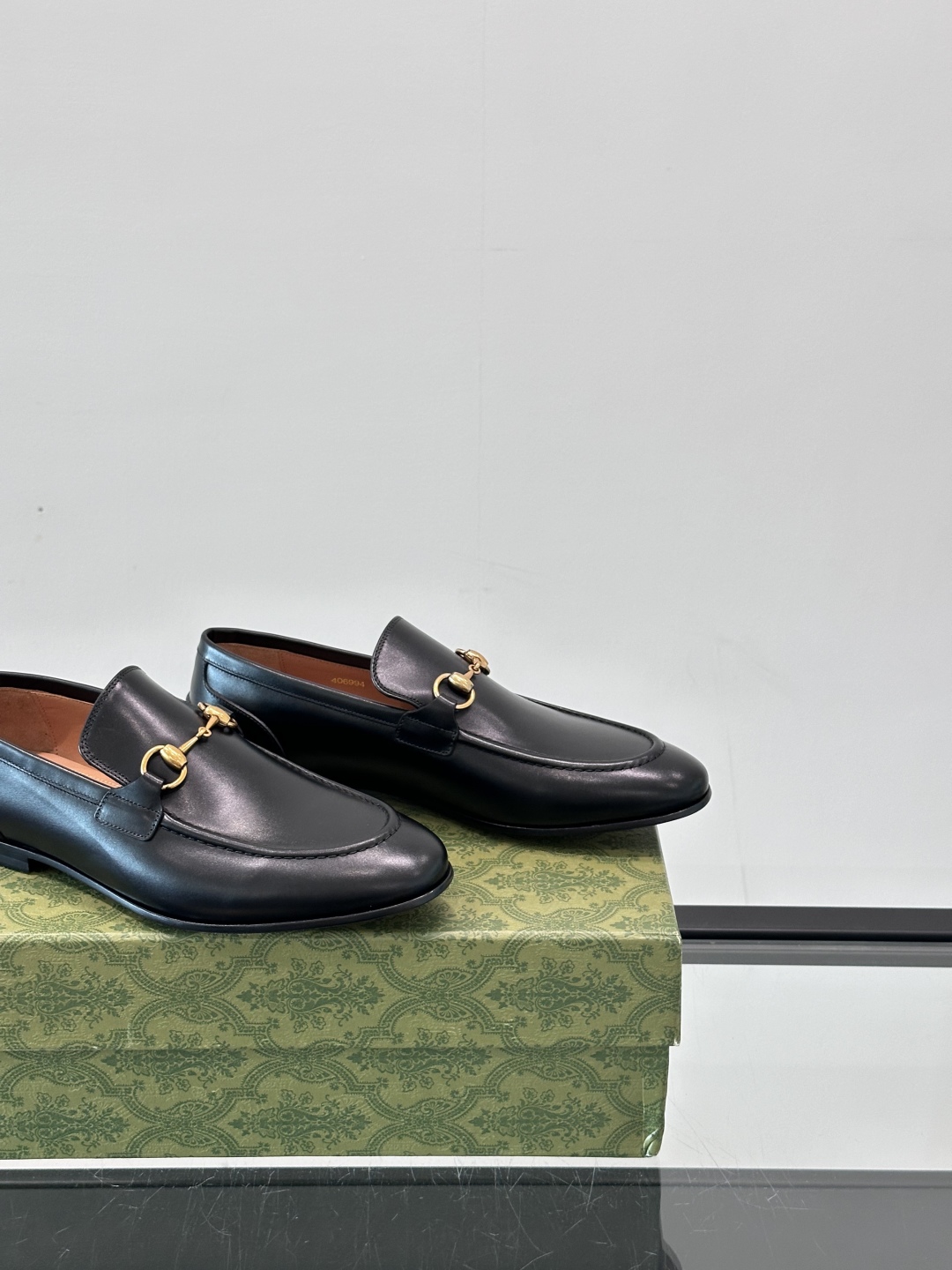 Gucci Leather Loafers - Premium Italian Leather, Comfortable & Stylish 8 cmp i1751547130639 9827 0 6