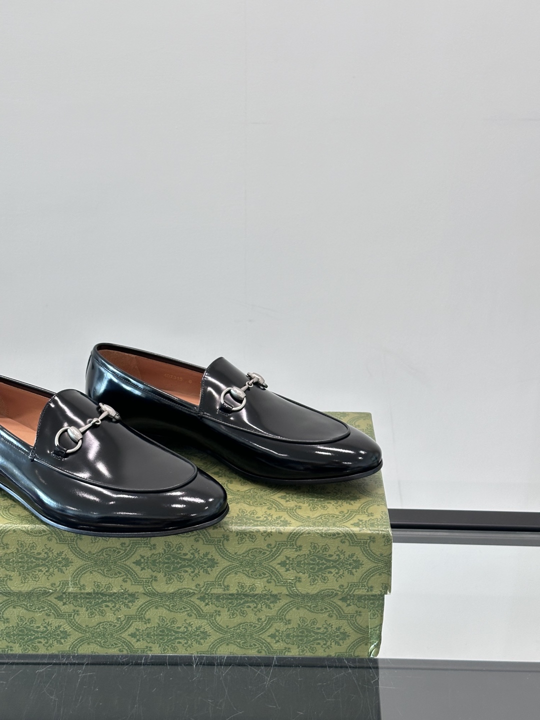 Gucci Leather Casual Shoes for Men - Premium Quality & Comfort 8 cmp i1751547167807 9367 0 6