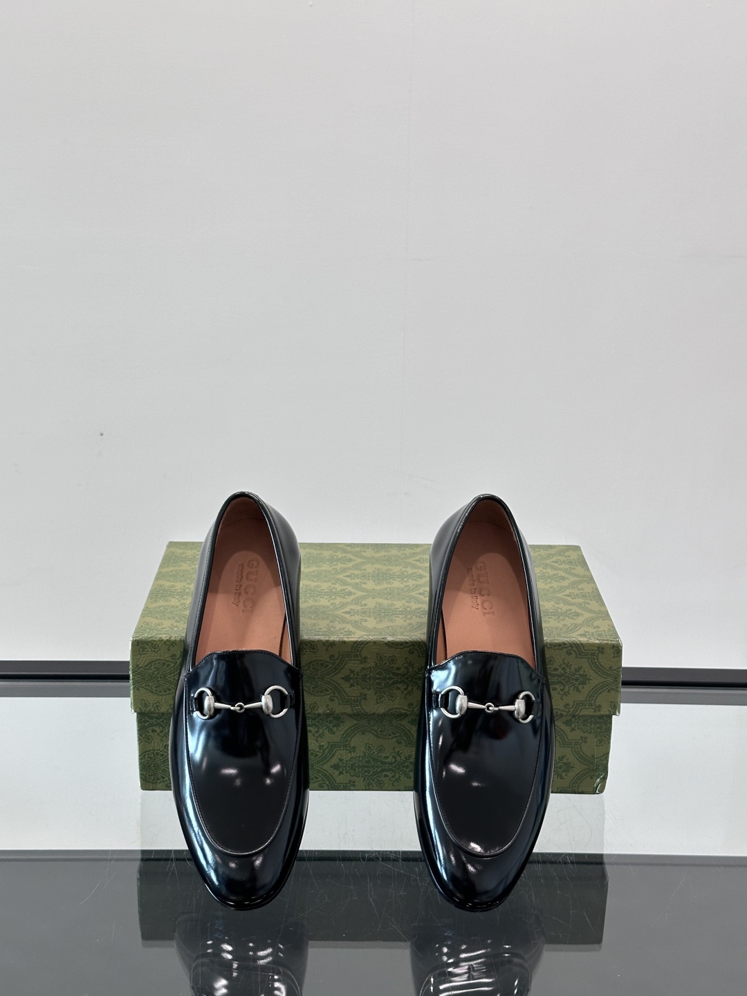 Gucci Leather Casual Shoes for Men - Premium Quality & Comfort 7 cmp i1751547167812 9441 0 5