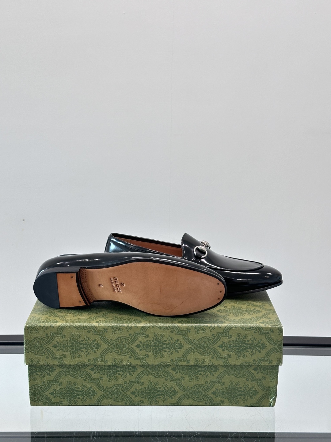 Gucci Leather Casual Shoes for Men - Premium Quality & Comfort 10 cmp i1751547176469 3833 0 8