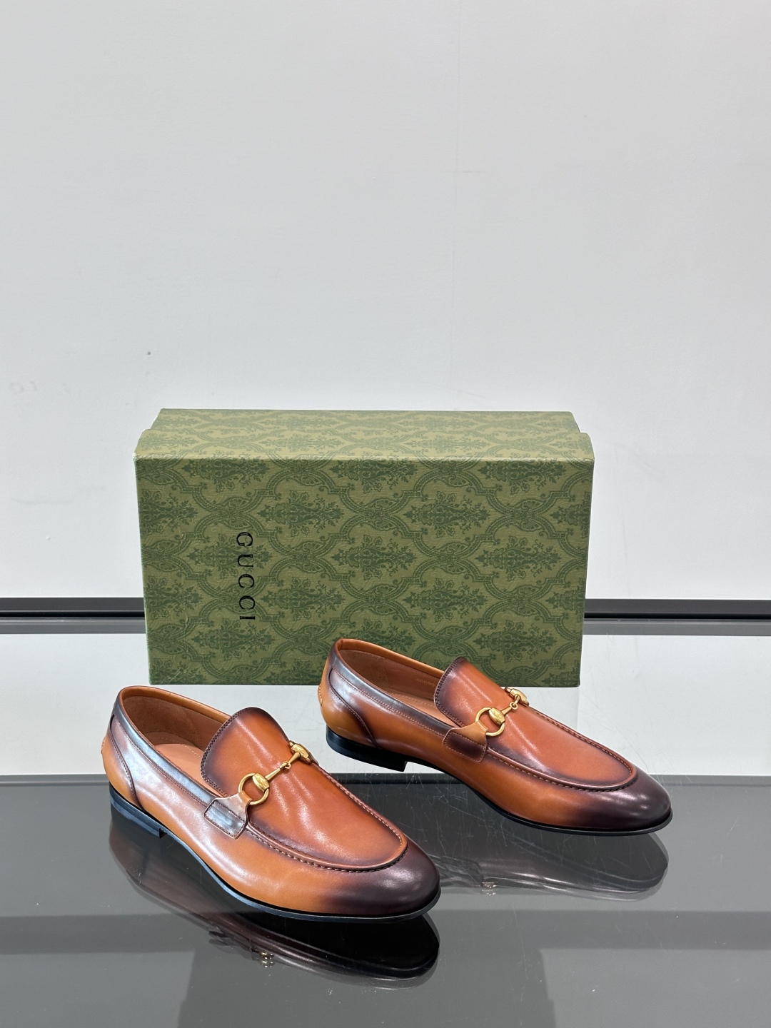 Gucci Leather Loafers: Luxurious Comfort & Style - Genuine Leather, Sizes 39-44 6 cmp i1751547187412 6143 0 4