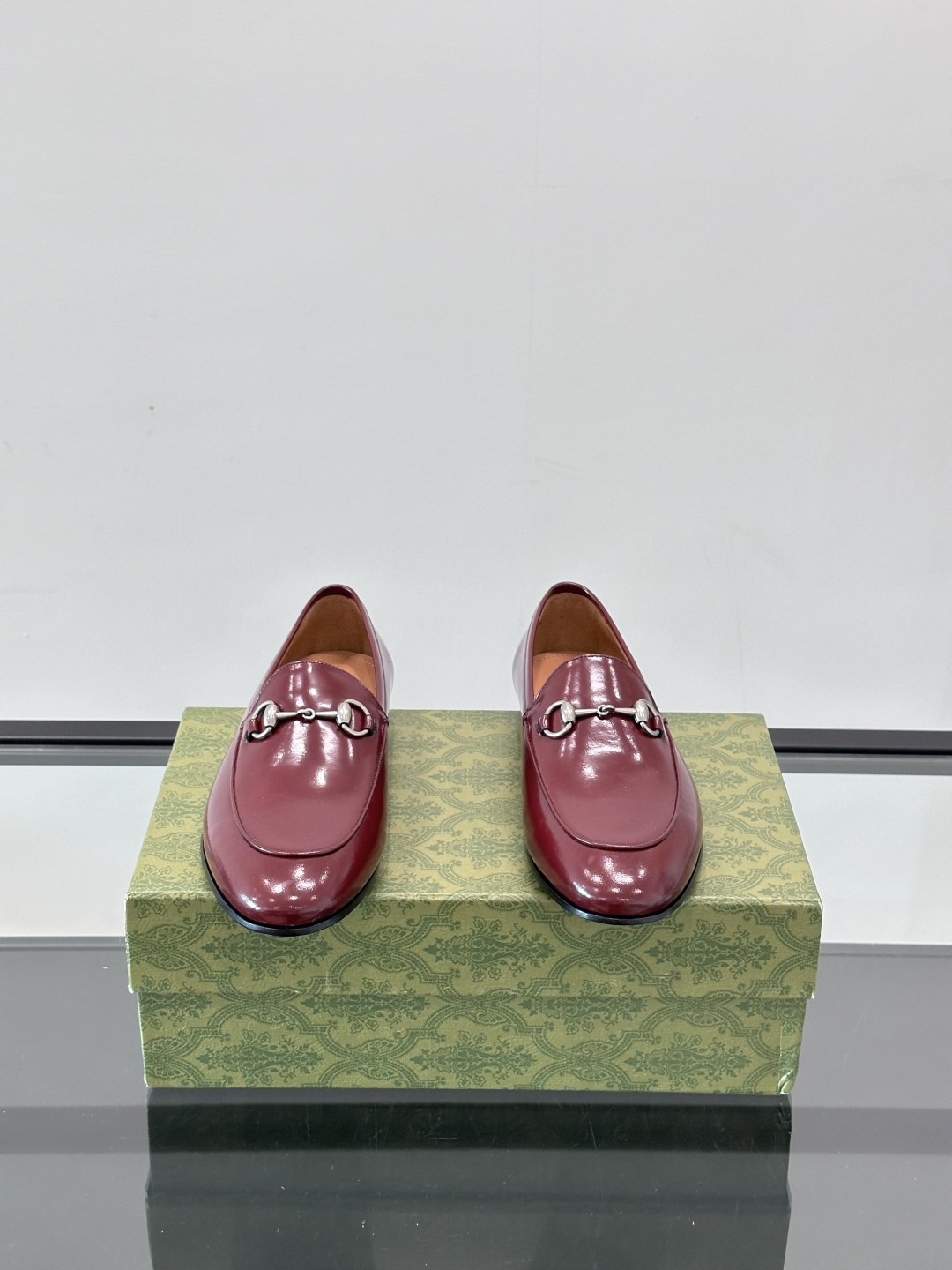 Gucci Men's Leather Casual Shoes - Premium Italian Leather, Comfortable Fit 3 cmp i1751547275618 3619 0 1