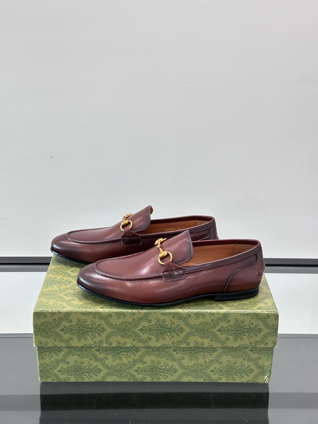 Gucci Leather Loafers for Men - Luxurious, Comfortable, and Stylish 4 cmp i1751547296964 5680 0 2
