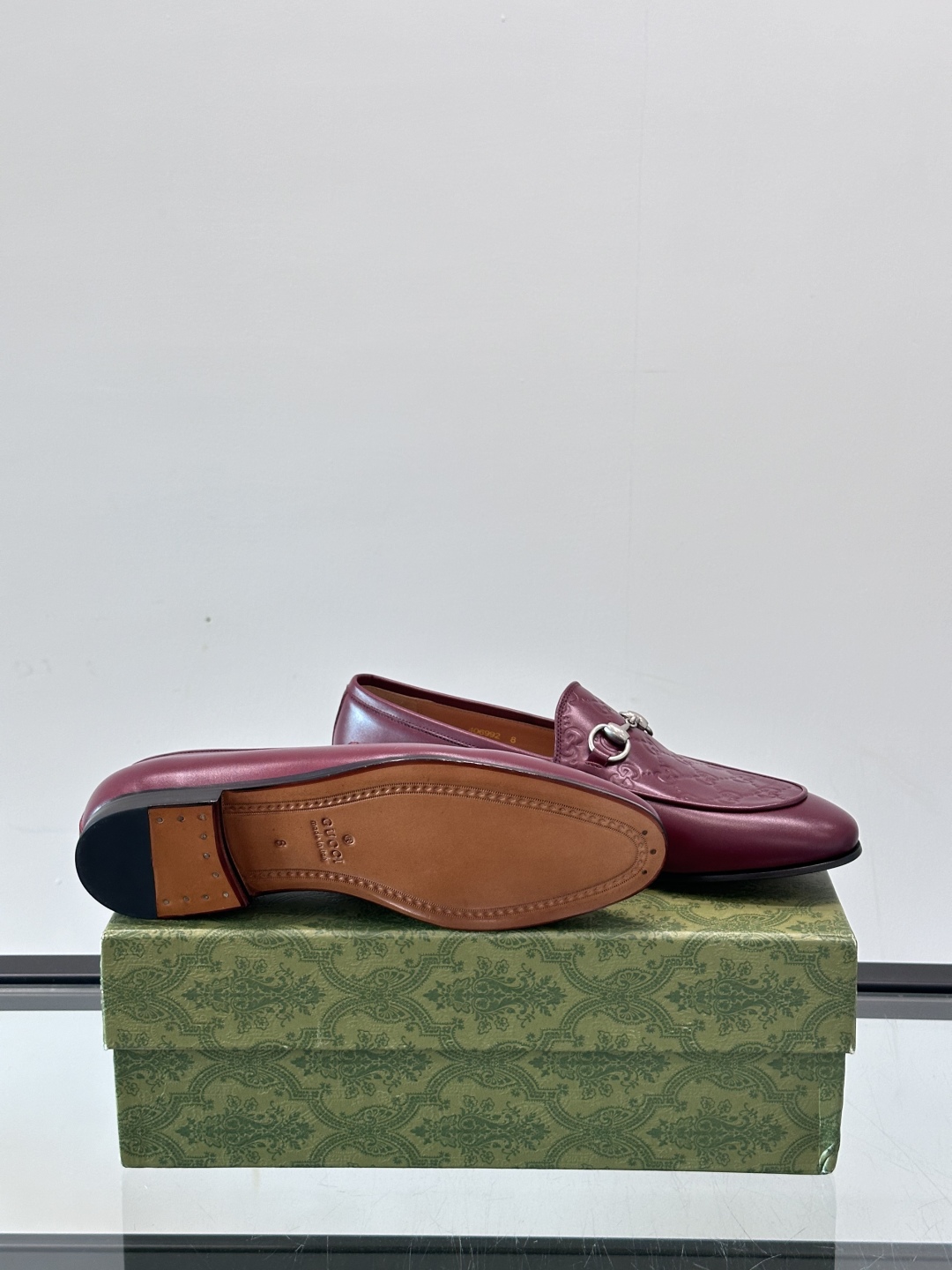 Gucci Leather Loafers for Men - Premium Quality & Comfortable Fit 10 cmp i1751547637207 6943 0 8