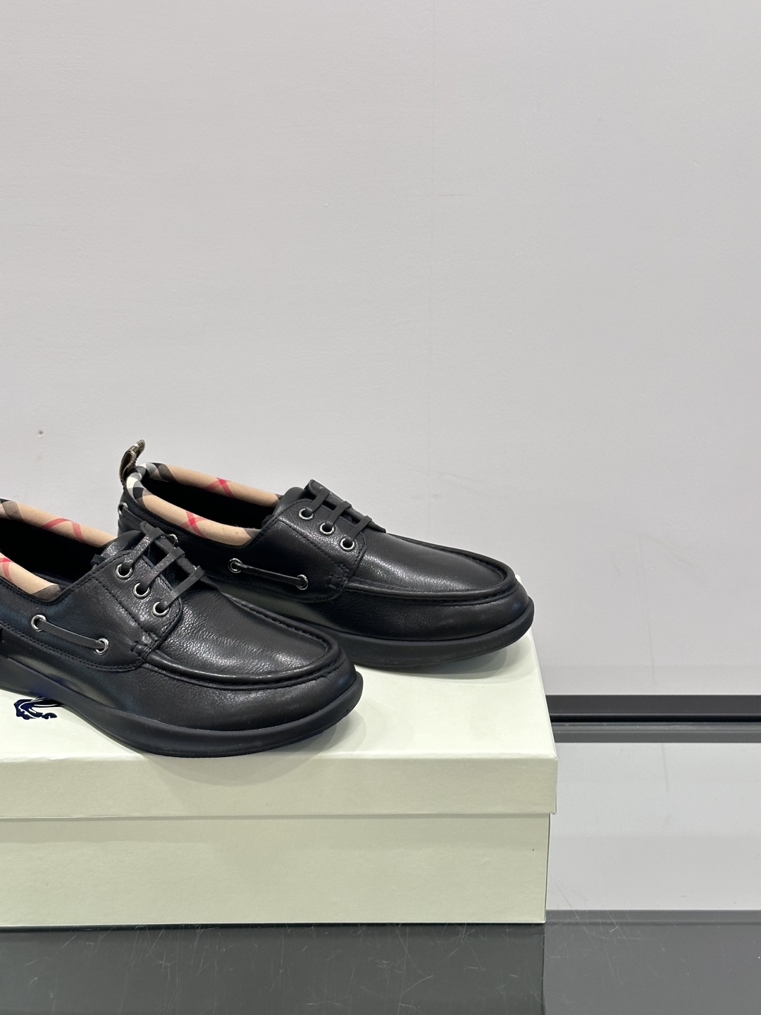 Burberry Checkered Leather Sneakers: Classic Style & Comfort, Sizes 38-46 8 cmp i1751548842628 3783 0 6