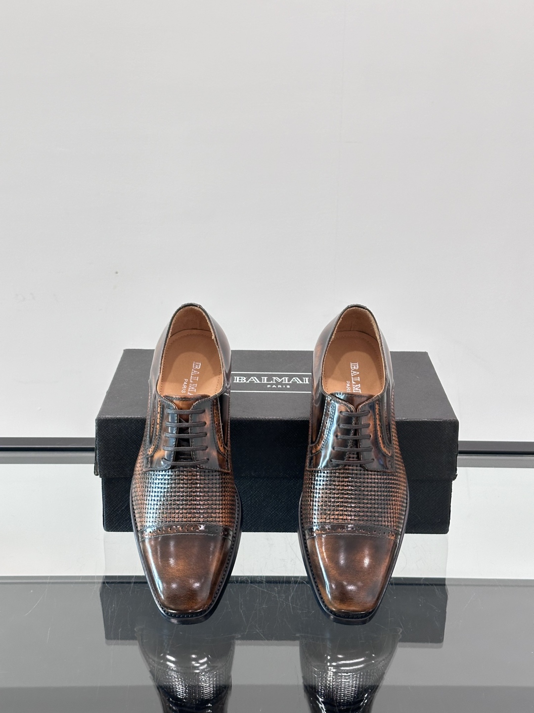 Balmain Men's Leather Dress Shoes - Imported Calfskin, Sizes 39-44 7 cmp i1751638236078 9824 0 5