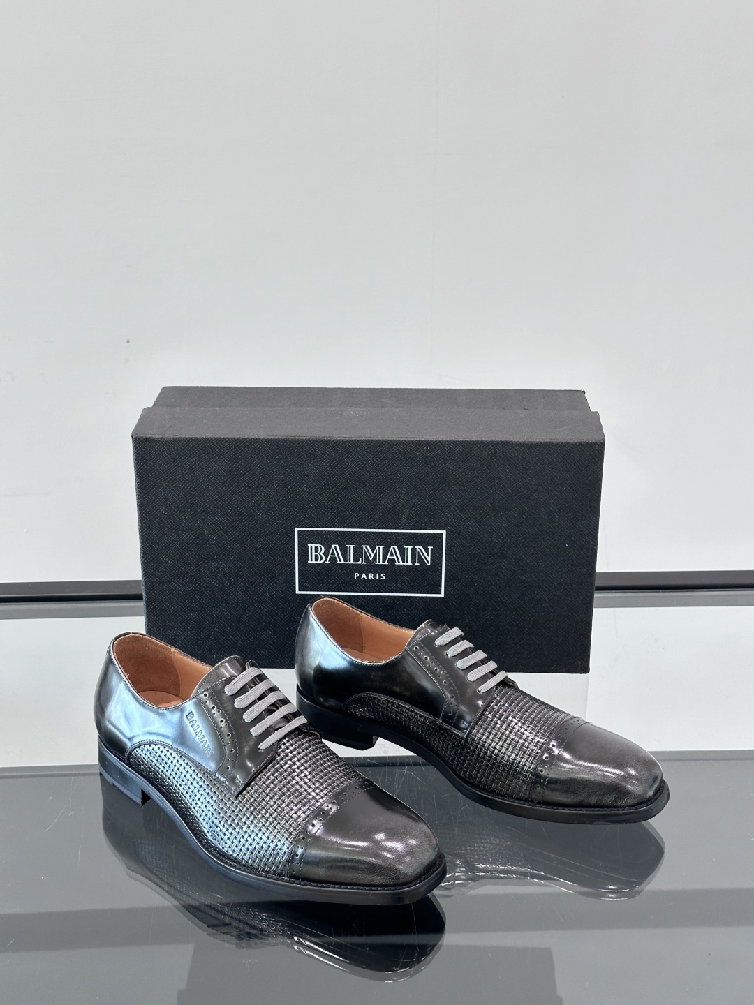 Balmain Leather Dress Shoes for Men - Premium Quality & Comfort 6 cmp i1751638280825 8073 0 4