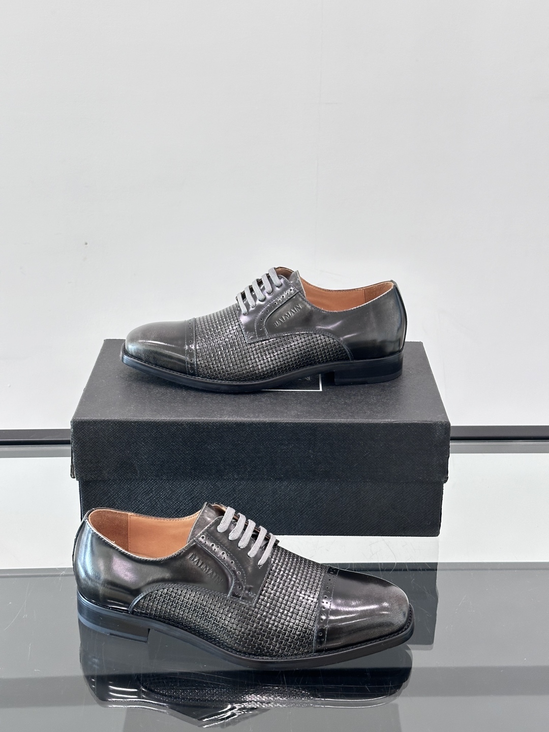 Balmain Leather Dress Shoes for Men - Premium Quality & Comfort 5 cmp i1751638285790 7703 0 3