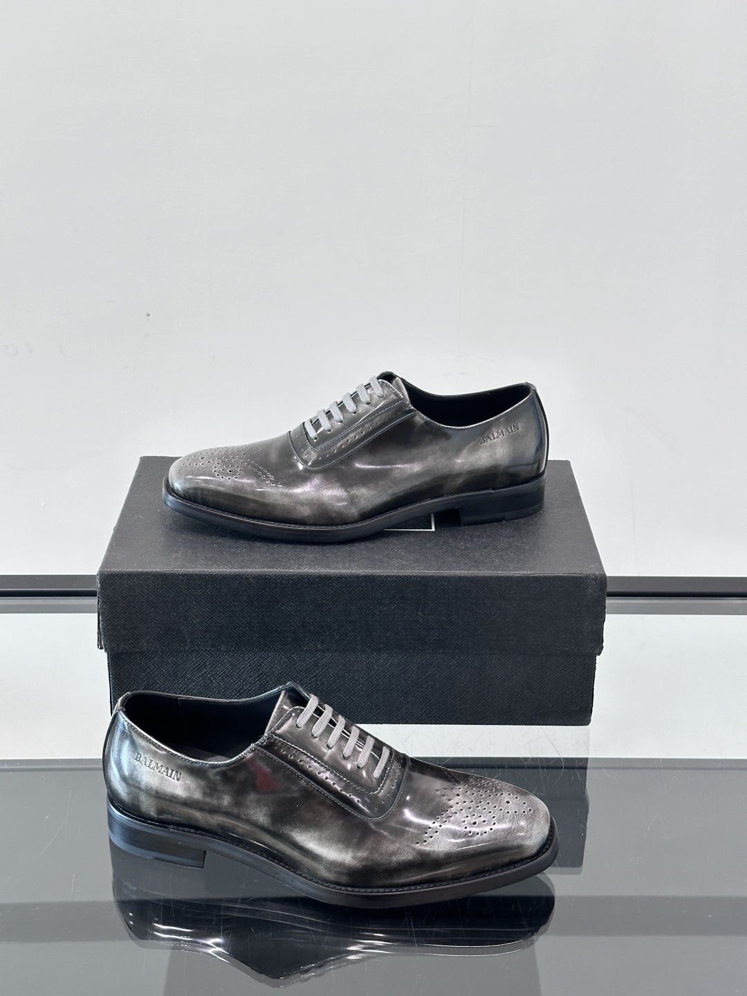 Balmain Leather Dress Shoes for Men - Premium Quality & Comfort 5 cmp i1751638389417 9884 0 3