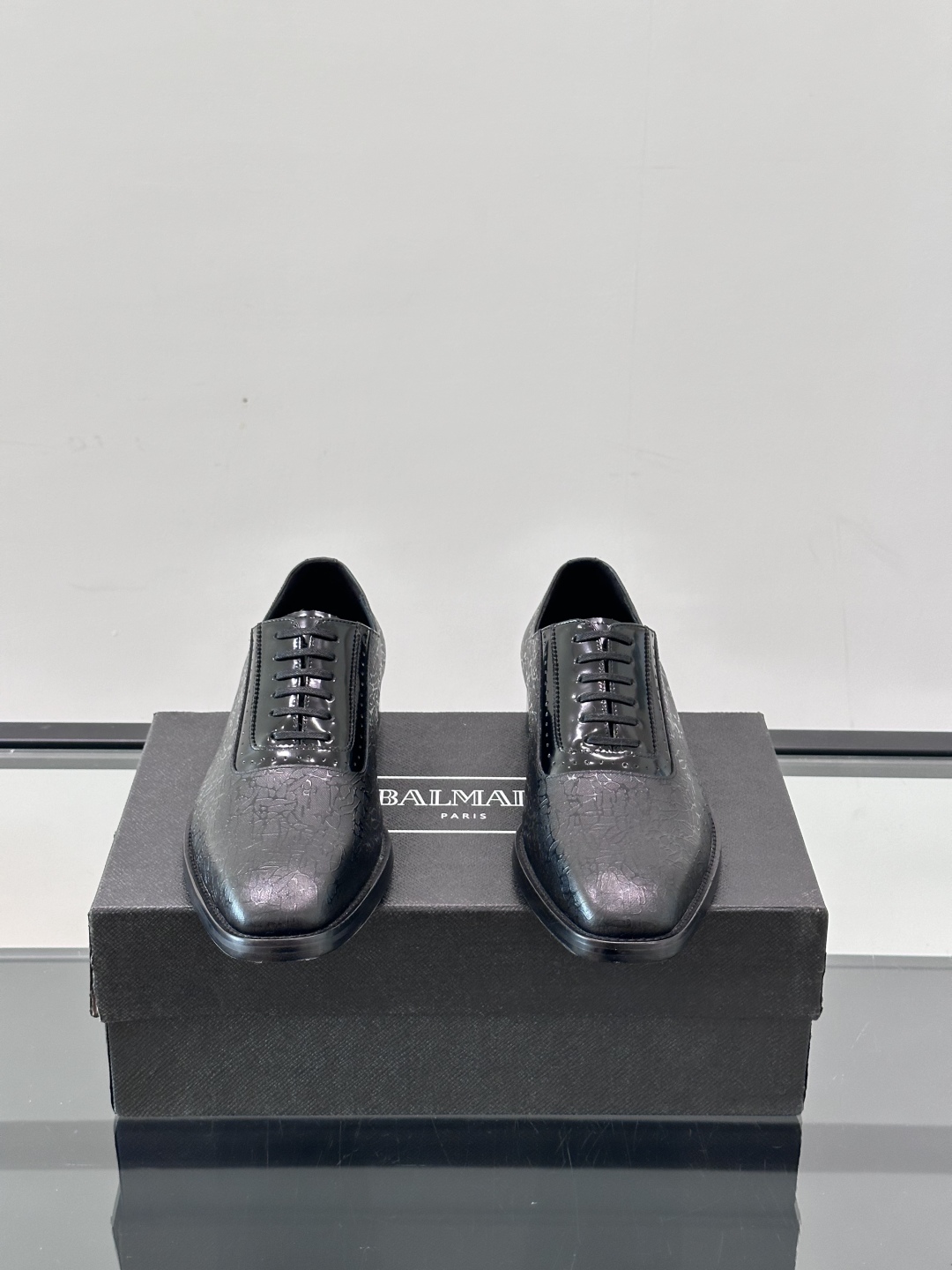 Balmain Leather Dress Shoes for Men - Premium Quality & Comfort 3 cmp i1751699790549 8065 0 1