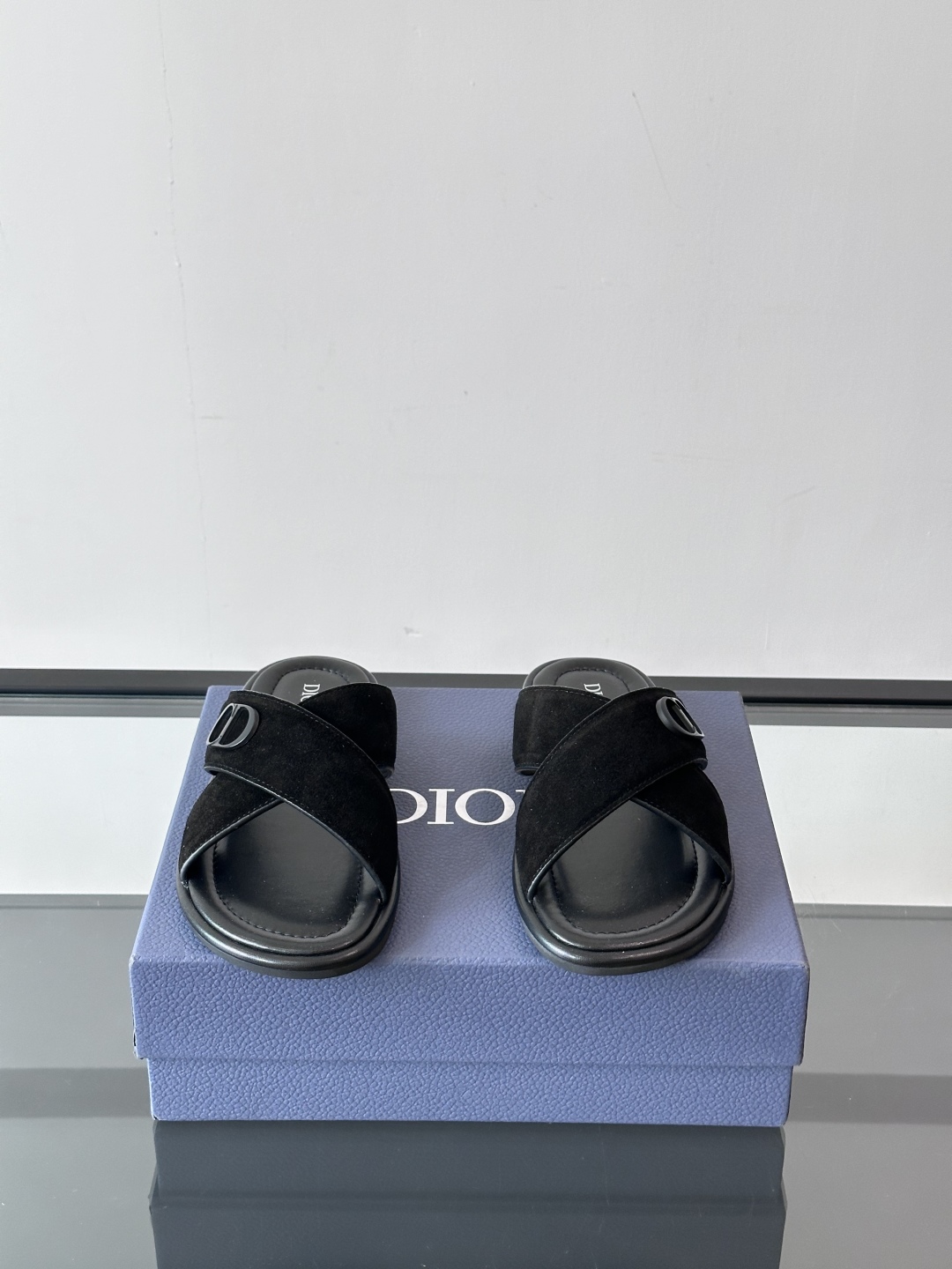 ◾️▫️Dio*～ 高端男士真皮大底夏季拖鞋，鞋面材质头层牛皮，原版进口原版大底，细节完美，尽显大牌风范