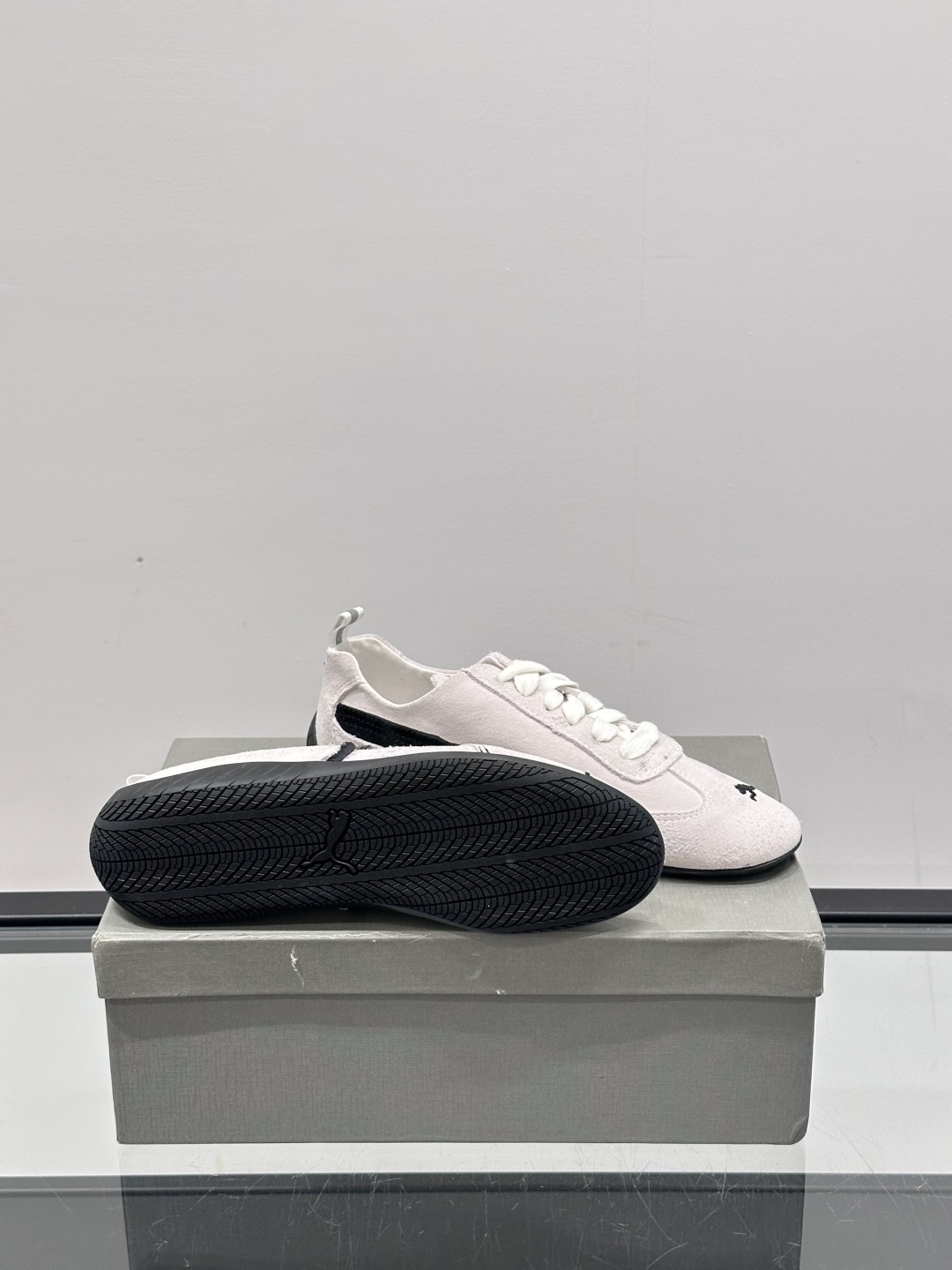 巴黎世家×Puma情侣款👫联名鞋 | 色彩玩出新高度‼️巴黎世家和Puma的2025早秋联名鞋太yyds
