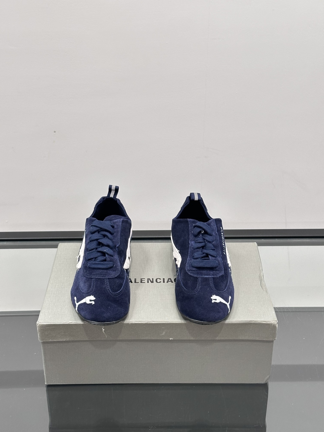 巴黎世家×Puma情侣款👫联名鞋 | 色彩玩出新高度‼️巴黎世家和Puma的2025早秋联名鞋太yyds