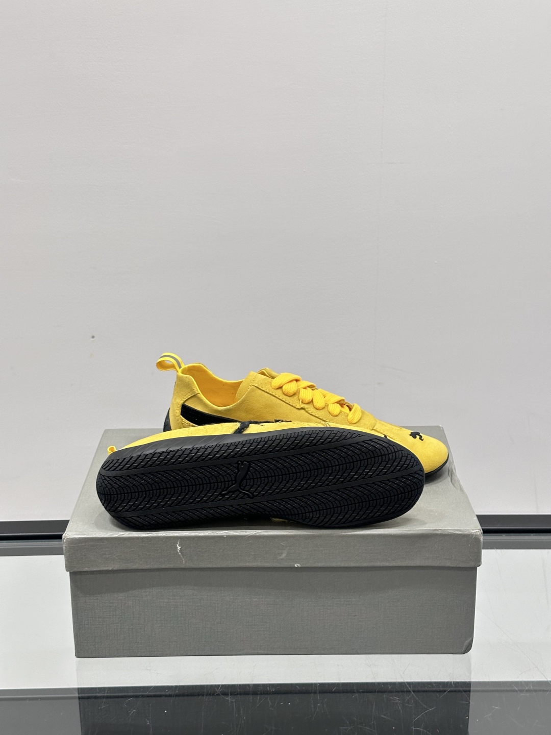 巴黎世家×Puma情侣款👫联名鞋 | 色彩玩出新高度‼️巴黎世家和Puma的2025早秋联名鞋太yyds