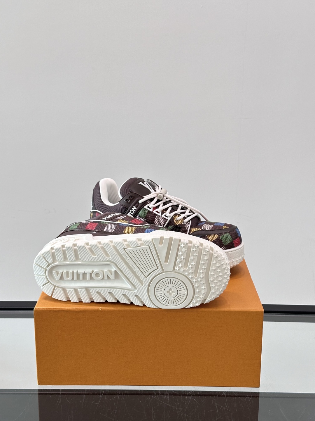 ◾️▫️L Trainer Maxi小胖丁休闲运动鞋，2025早春新配色，将经典 Lv Trainer 