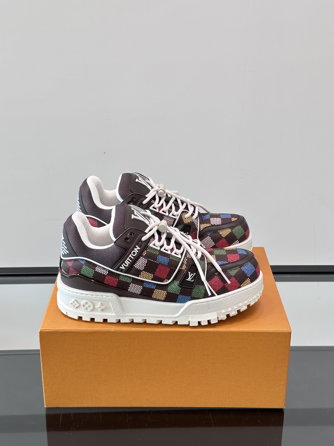 ◾️▫️L Trainer Maxi小胖丁休闲运动鞋，2025早春新配色，将经典 Lv Trainer 