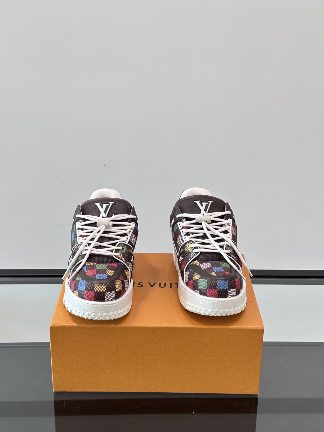 ◾️▫️L Trainer Maxi小胖丁休闲运动鞋，2025早春新配色，将经典 Lv Trainer 