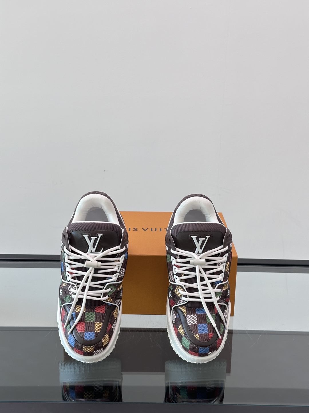 ◾️▫️L Trainer Maxi小胖丁休闲运动鞋，2025早春新配色，将经典 Lv Trainer 