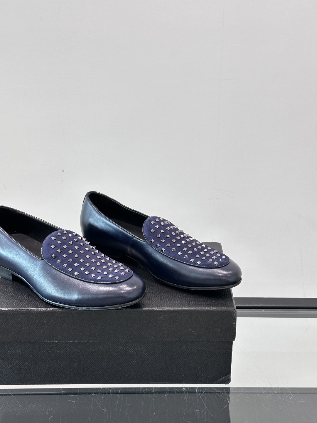 GIUSEPPE ZANOTTI男士皮鞋👞。每一双都在闪闪发光✨✨意大利品牌gz 鞋，高端真皮大底经典男