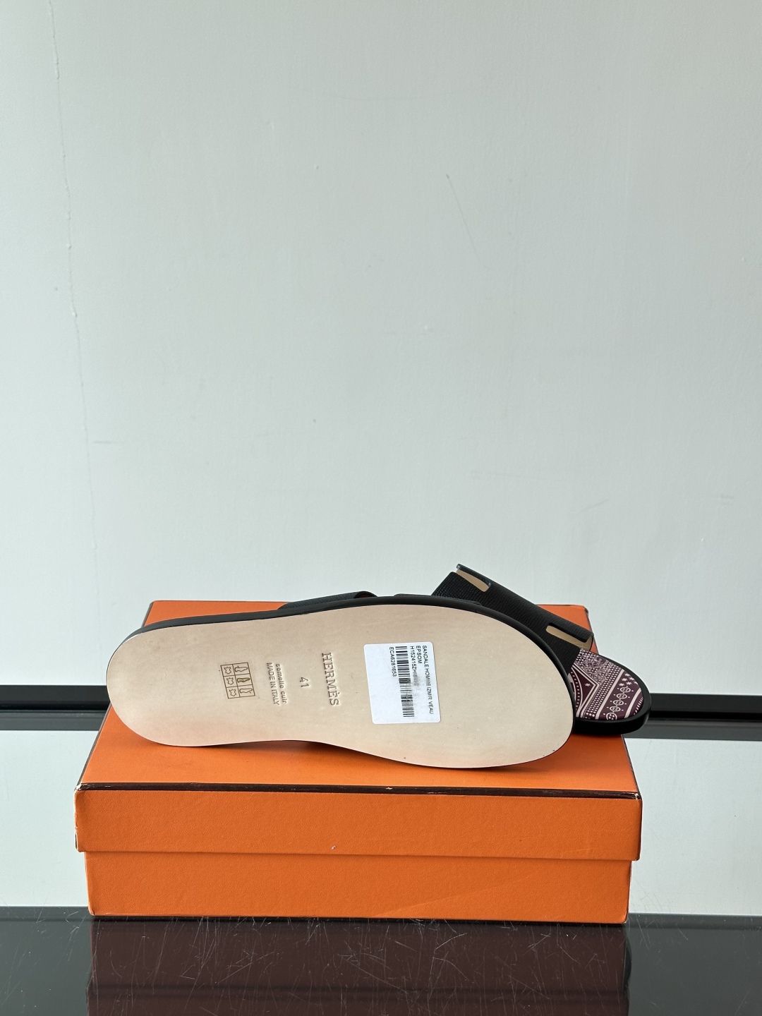 ◾️▫️Hermes 高端真皮大底男士拖鞋，高品质经典单品，用料上乘考究，版型宽松舒适，推荐入手，鞋面选