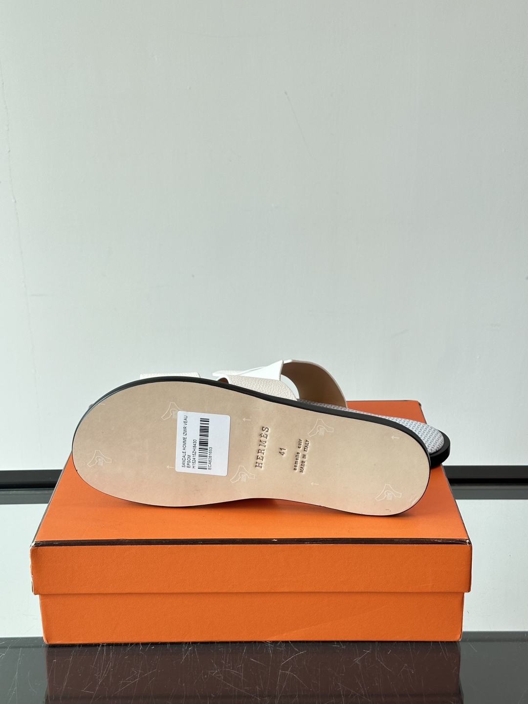 ◾️▫️Hermes 高端真皮大底男士拖鞋，高品质经典单品，用料上乘考究，版型宽松舒适，推荐入手，鞋面选