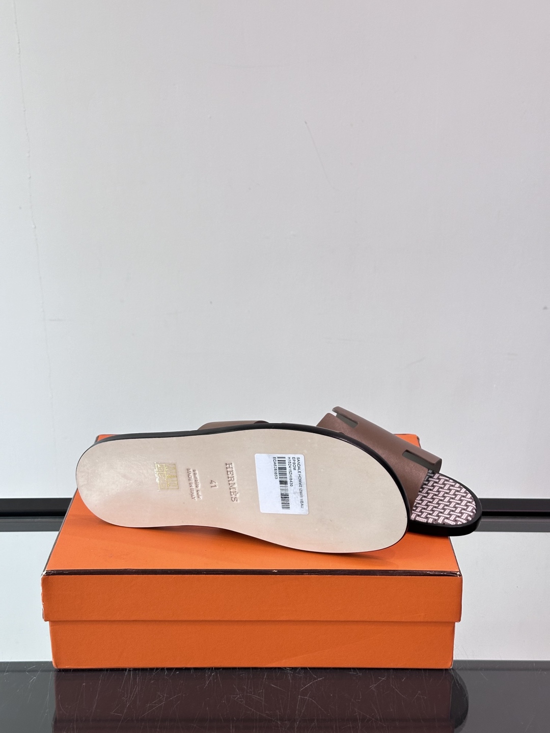 ◾️▫️Hermes 高端真皮大底男士拖鞋，高品质经典单品，用料上乘考究，版型宽松舒适，推荐入手，鞋面选