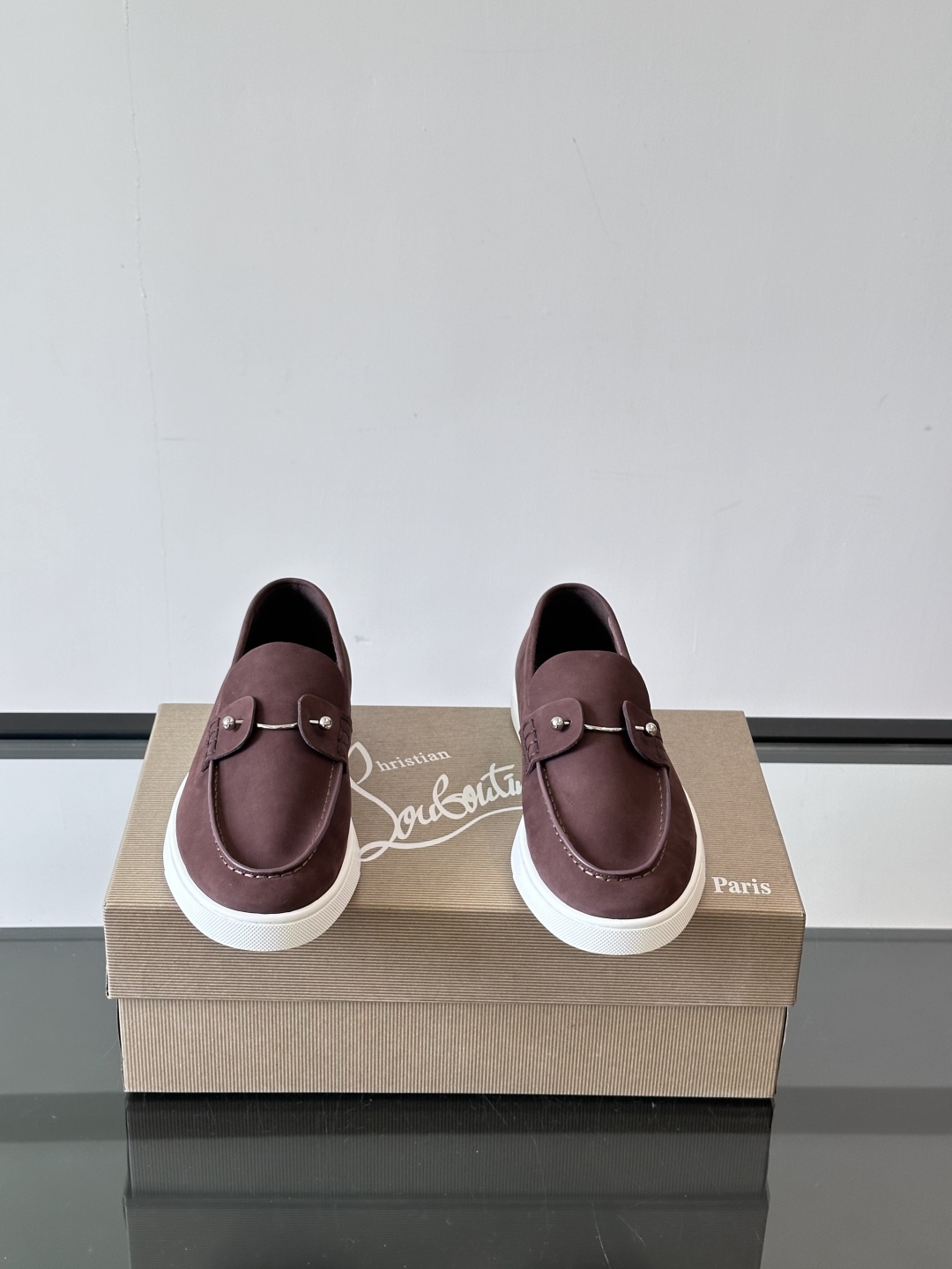 CL 黑色一脚蹬 男士老钱风休闲鞋Christian Louboutin 休闲鞋👟！这双老钱风一脚蹬 脚