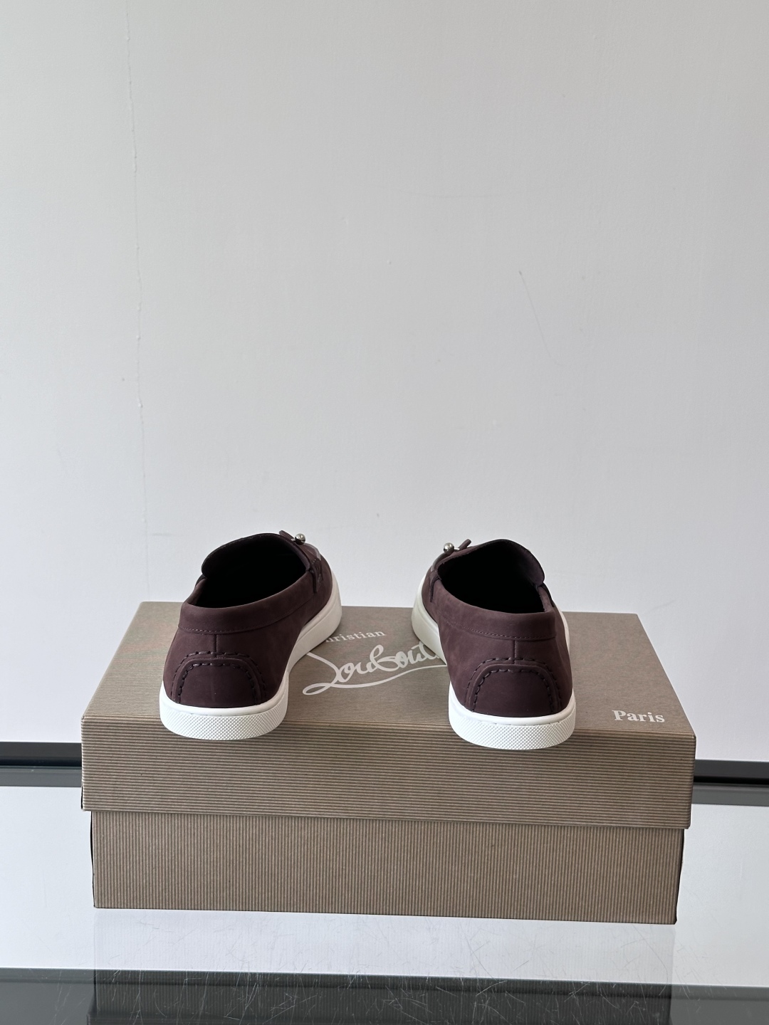 CL 黑色一脚蹬 男士老钱风休闲鞋Christian Louboutin 休闲鞋👟！这双老钱风一脚蹬 脚