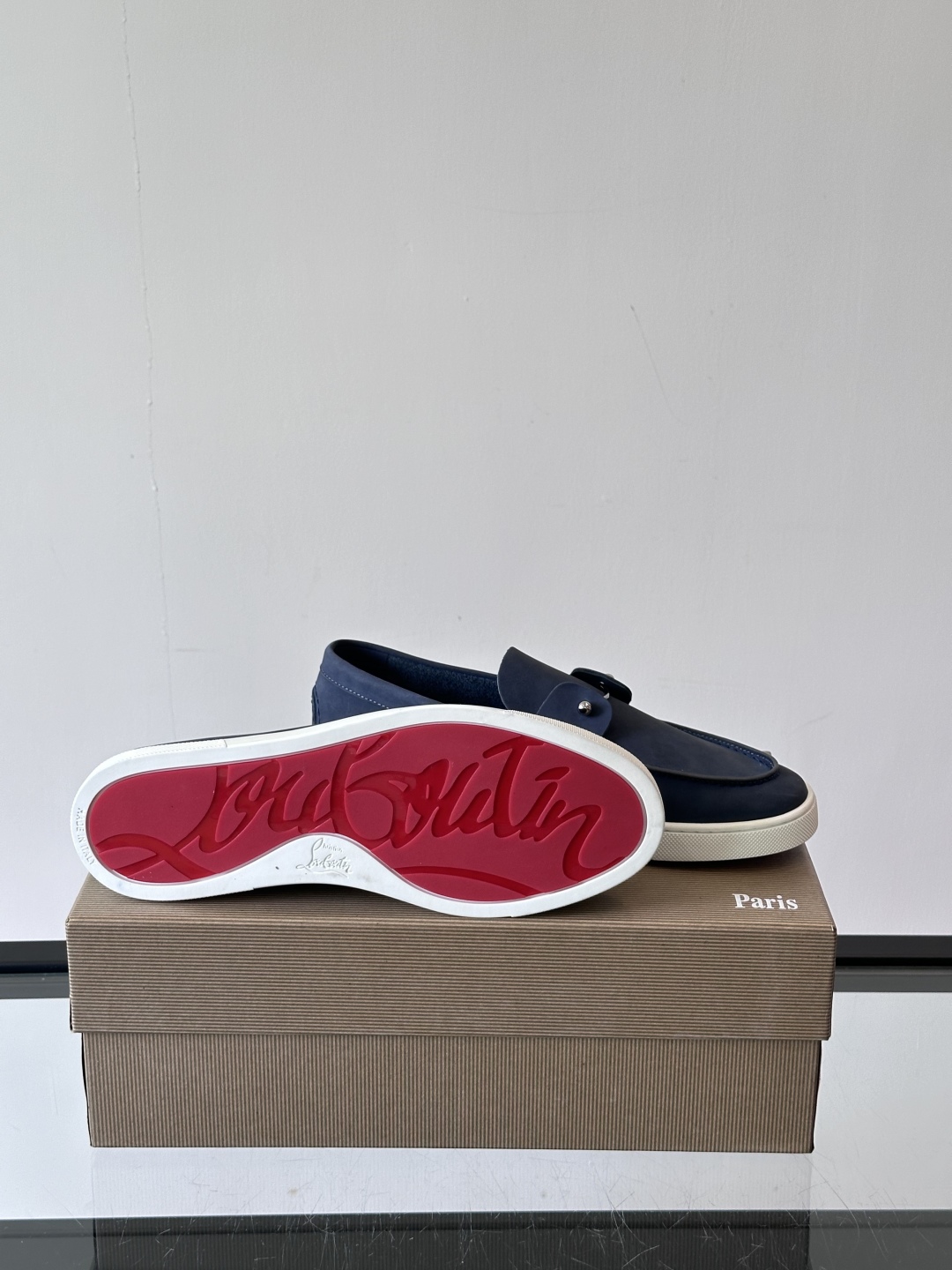 CL 黑色一脚蹬 男士老钱风休闲鞋Christian Louboutin 休闲鞋👟！这双老钱风一脚蹬 脚