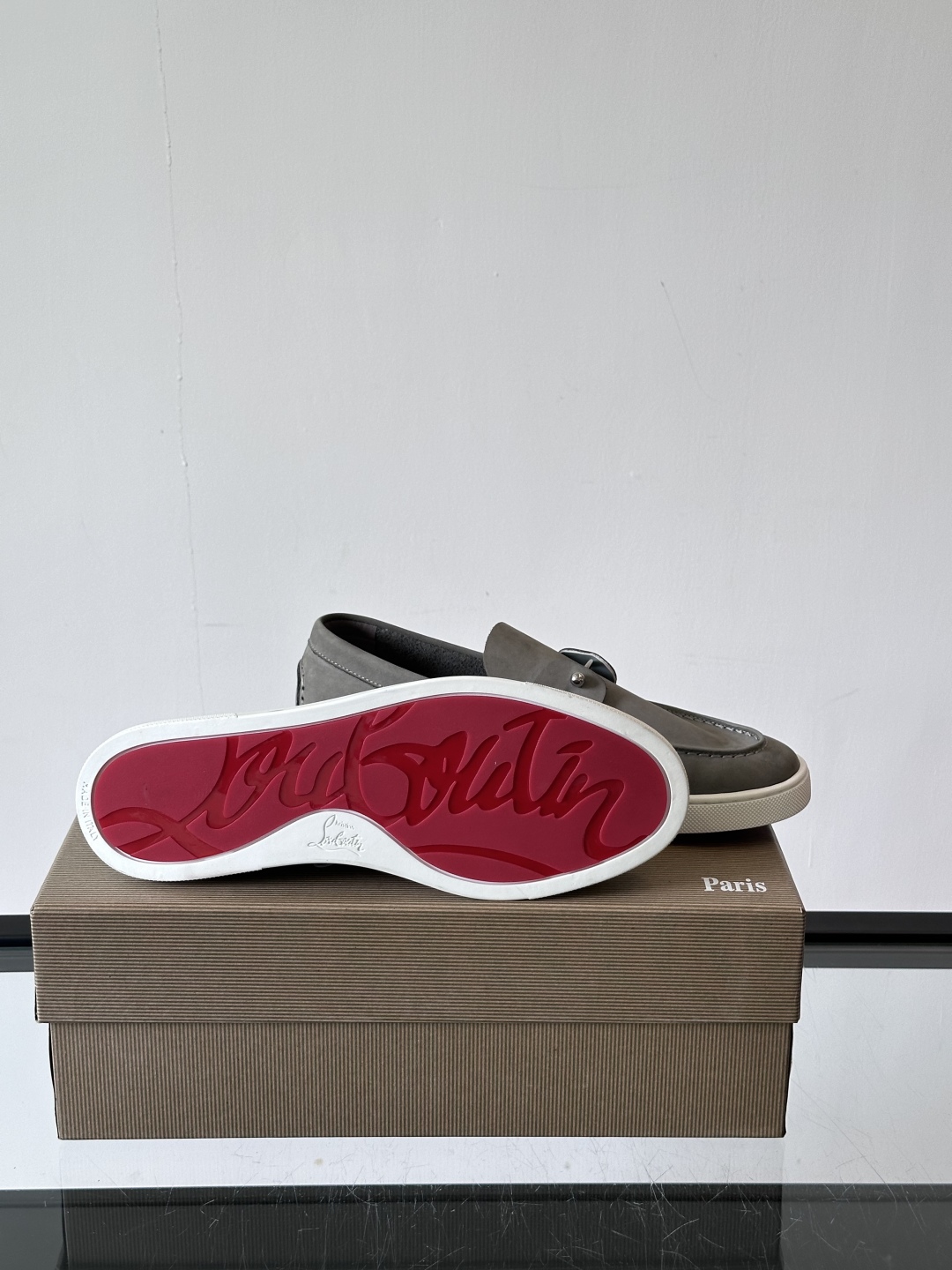 CL 黑色一脚蹬 男士老钱风休闲鞋Christian Louboutin 休闲鞋👟！这双老钱风一脚蹬 脚