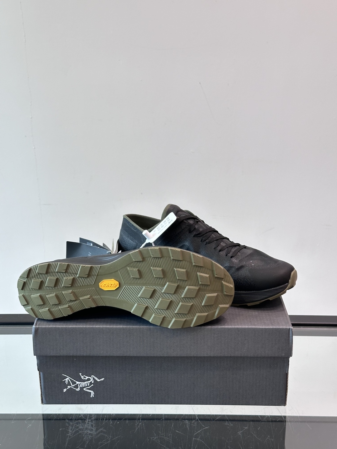 Arc’Teryx Norvan SL2 🐦超轻透气越野跑鞋 全新来袭◾️凉爽舒适、耐磨防护的TPU网布