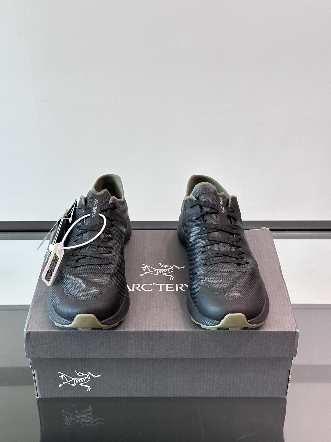 Arc’Teryx Norvan SL2 🐦超轻透气越野跑鞋 全新来袭◾️凉爽舒适、耐磨防护的TPU网布